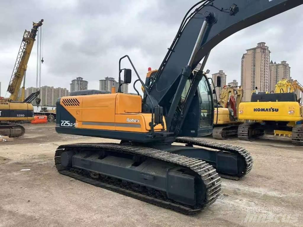 Hyundai 225LC-9T Bageri guseničari