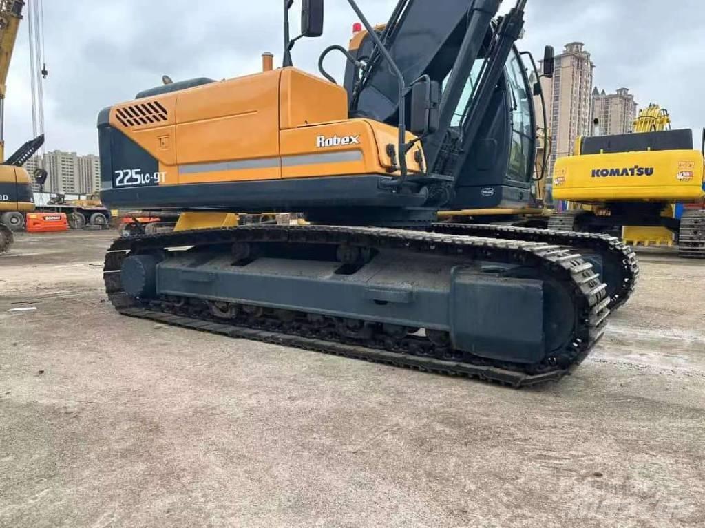 Hyundai 225LC-9T Bageri guseničari