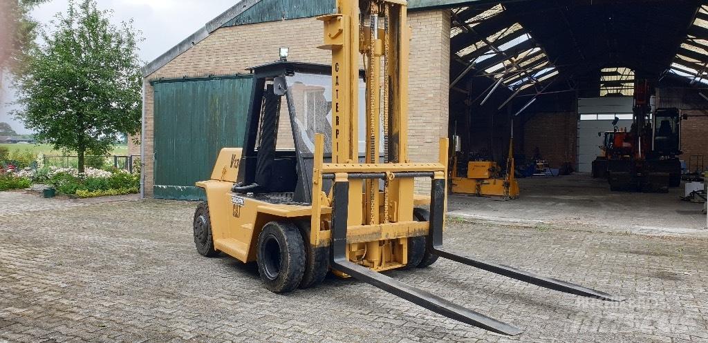 CAT 12000 KG Dizelski viljuškari