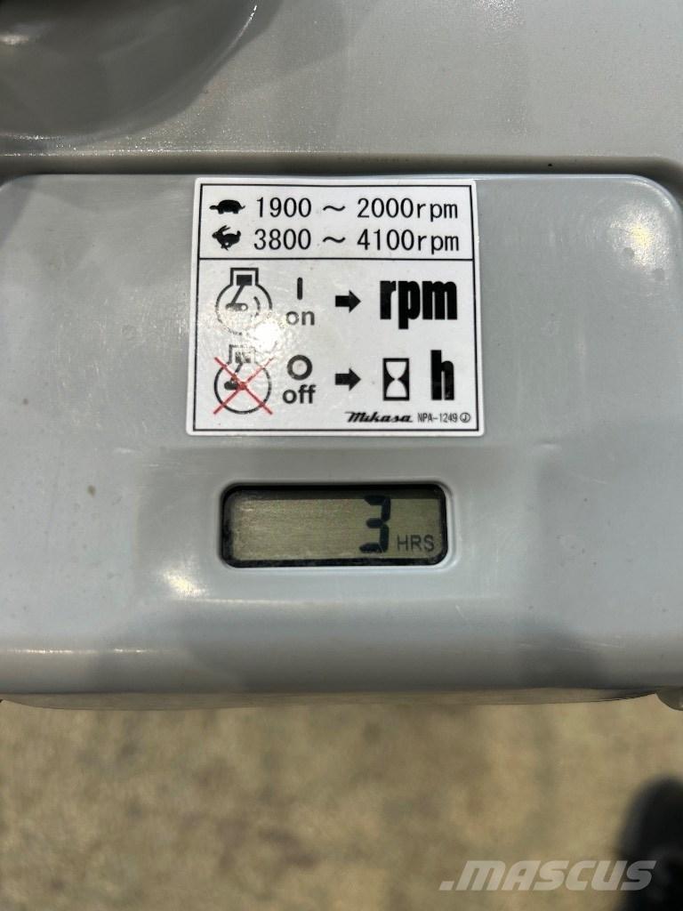 Mikasa MTX 50 Vibro nabijači