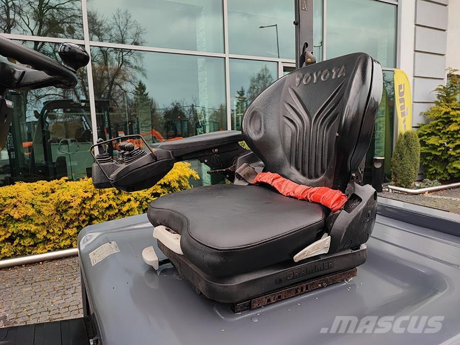 Toyota 8FBMT25 Električni viljuškari