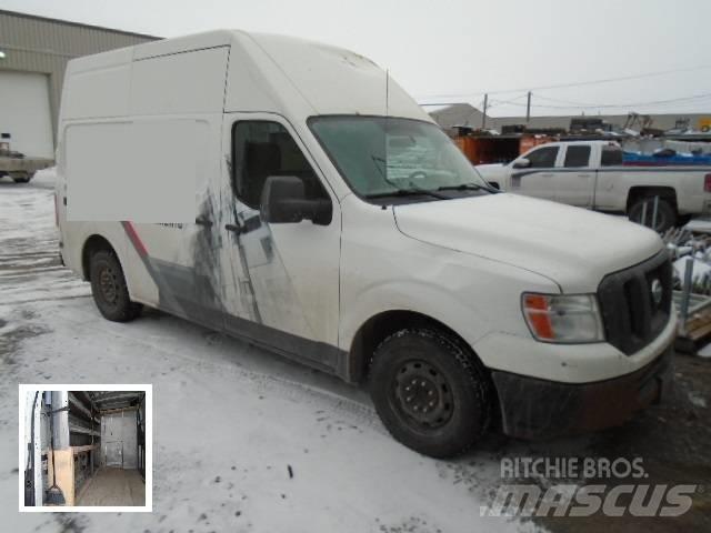 Nissan NV2500HD Sanduk kamioni