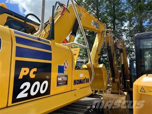 Komatsu PC 200-8 Bageri guseničari