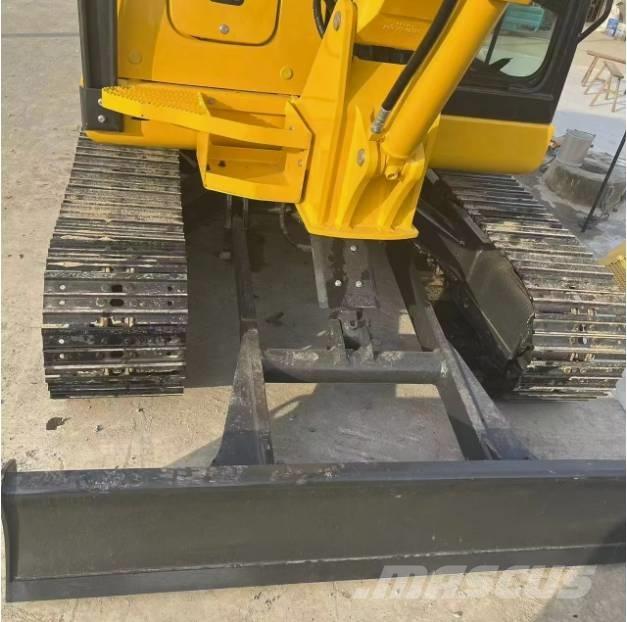 Komatsu PC56-7 Mini bageri < 7t