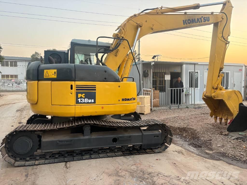 Komatsu PC 138 US Midi bageri 7t – 12t