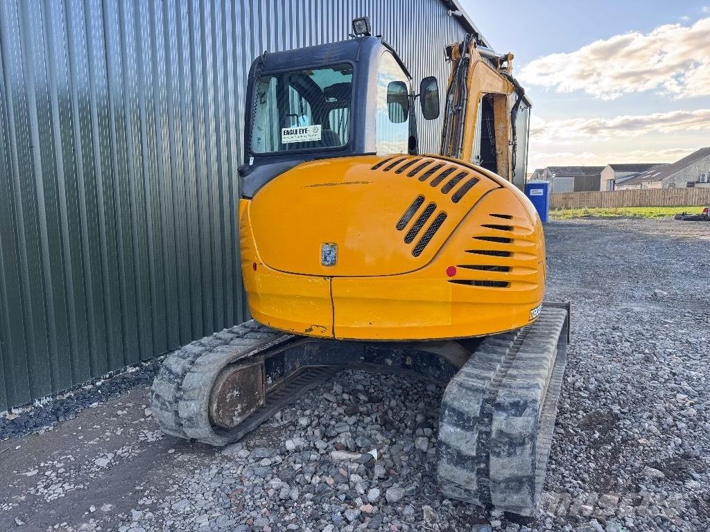 JCB 8085 ZTS Midi bageri 7t – 12t