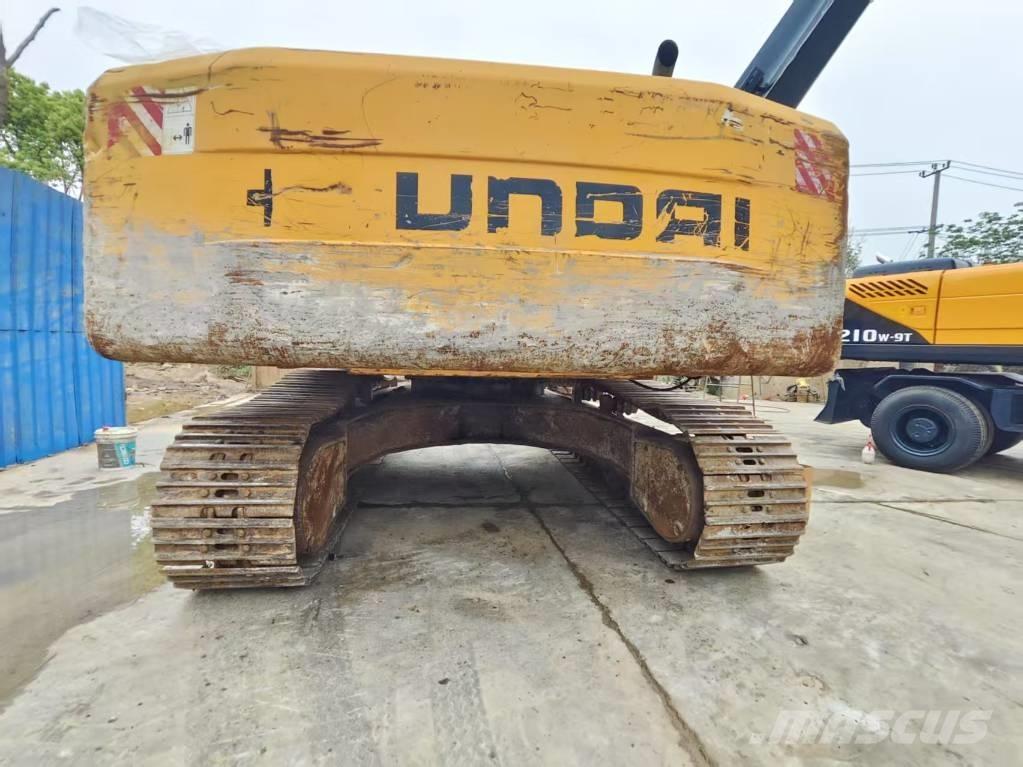 Hyundai R305LC Bageri guseničari