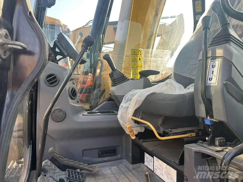 CAT 307.5 Mini bageri < 7t