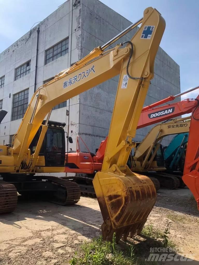 Komatsu PC 200-8 Bageri guseničari