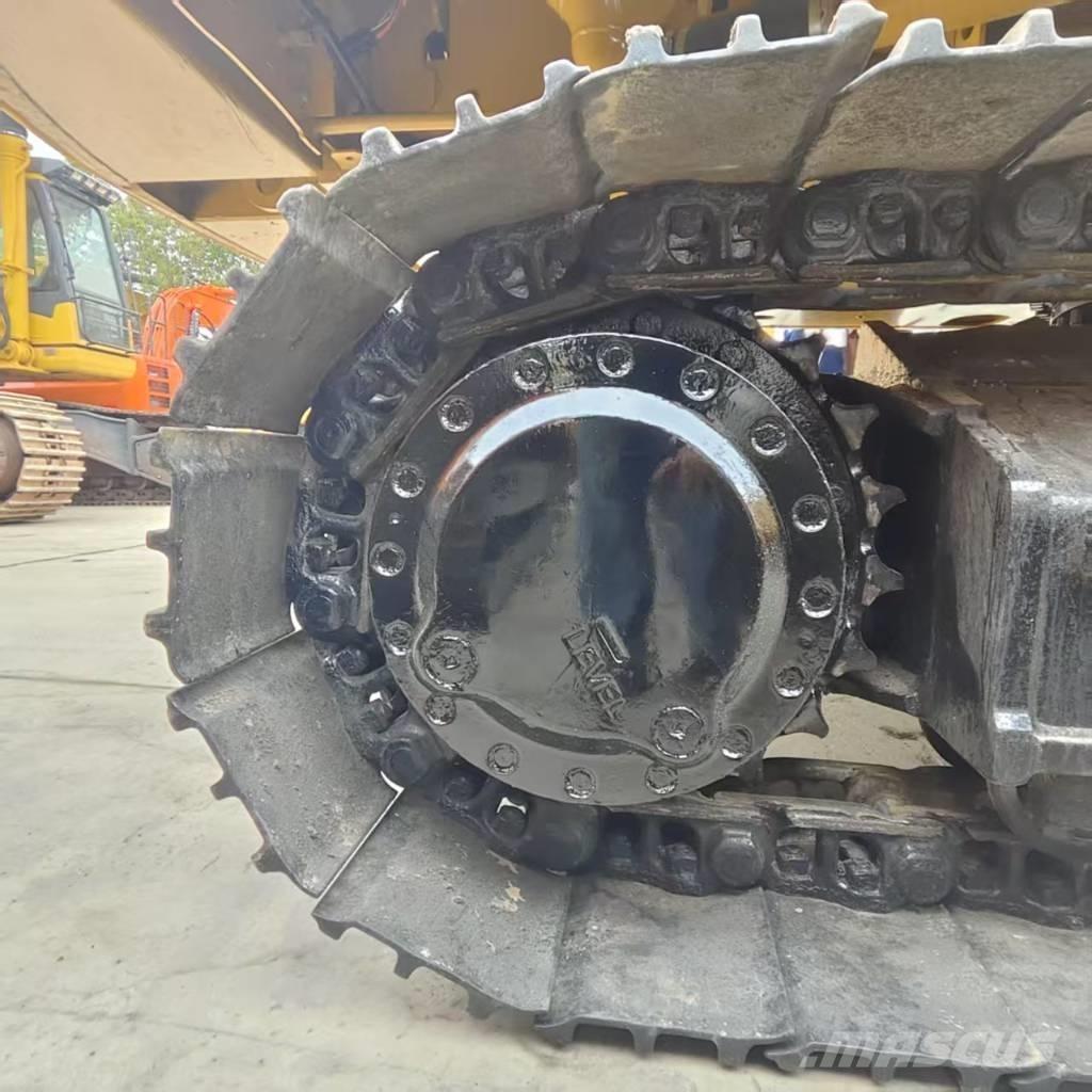 CAT 320 GC Bageri guseničari