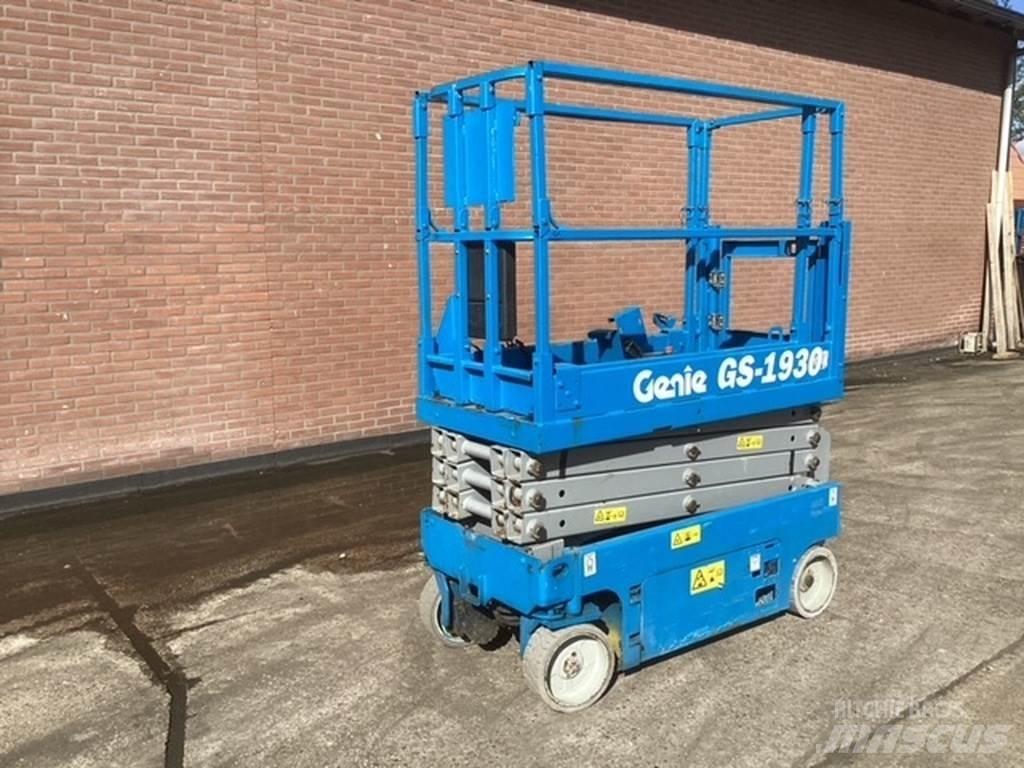Genie GS1930 Makazaste platforme