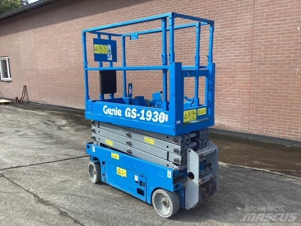 Genie GS1930 Makazaste platforme