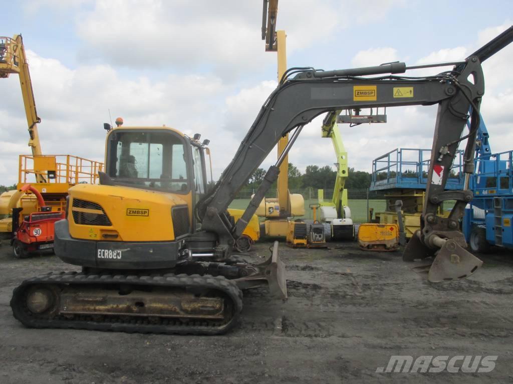 Volvo ECR 88 D Midi bageri 7t – 12t