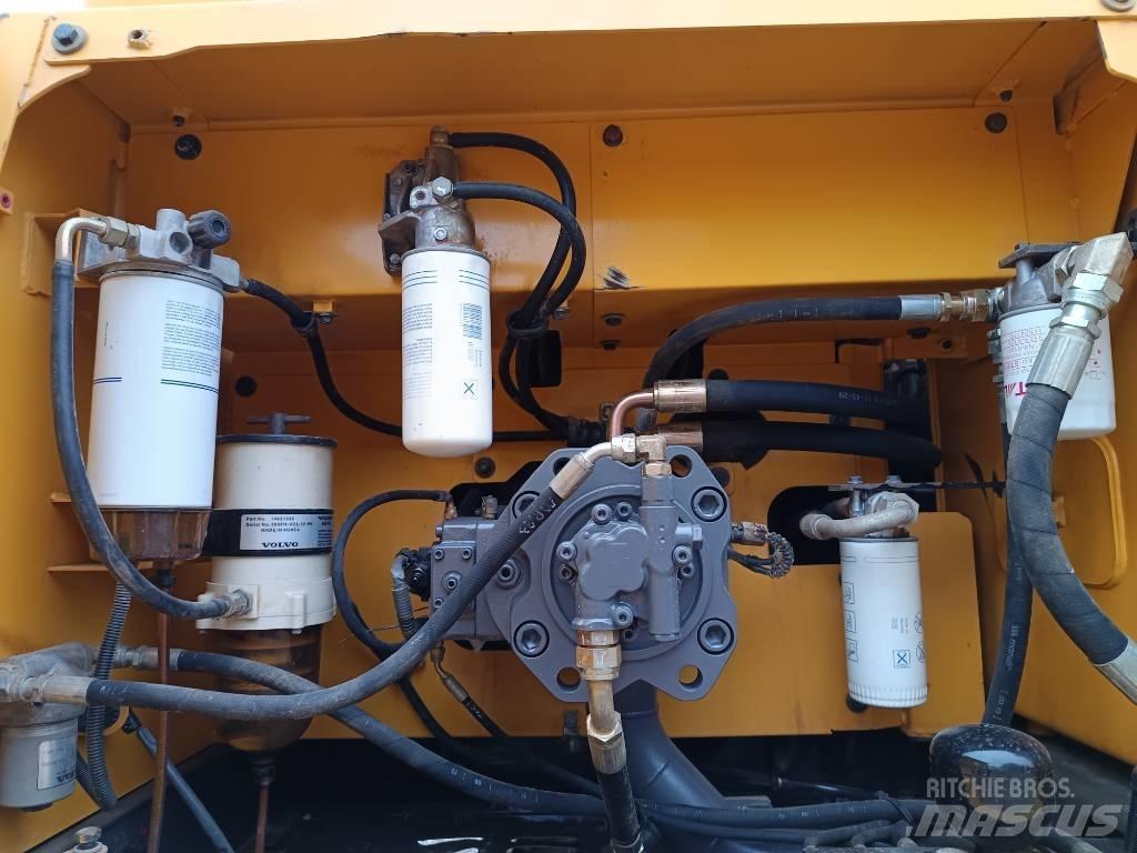 Volvo EC 250 Bageri guseničari
