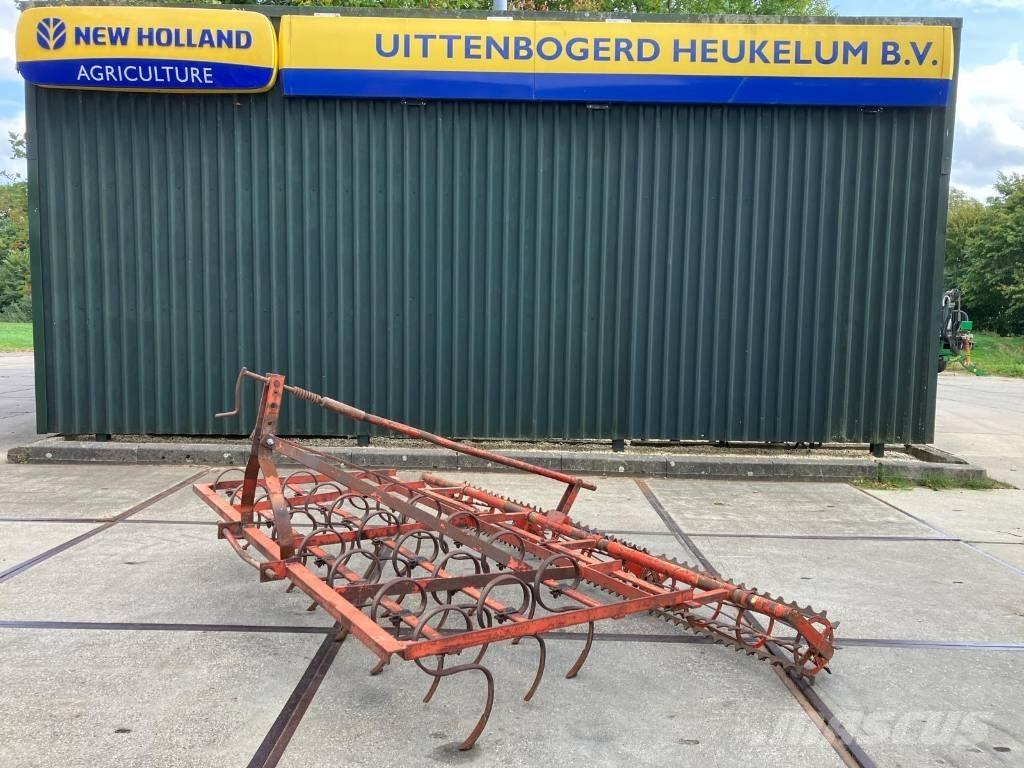 Kongskilde triltand Kultivatori