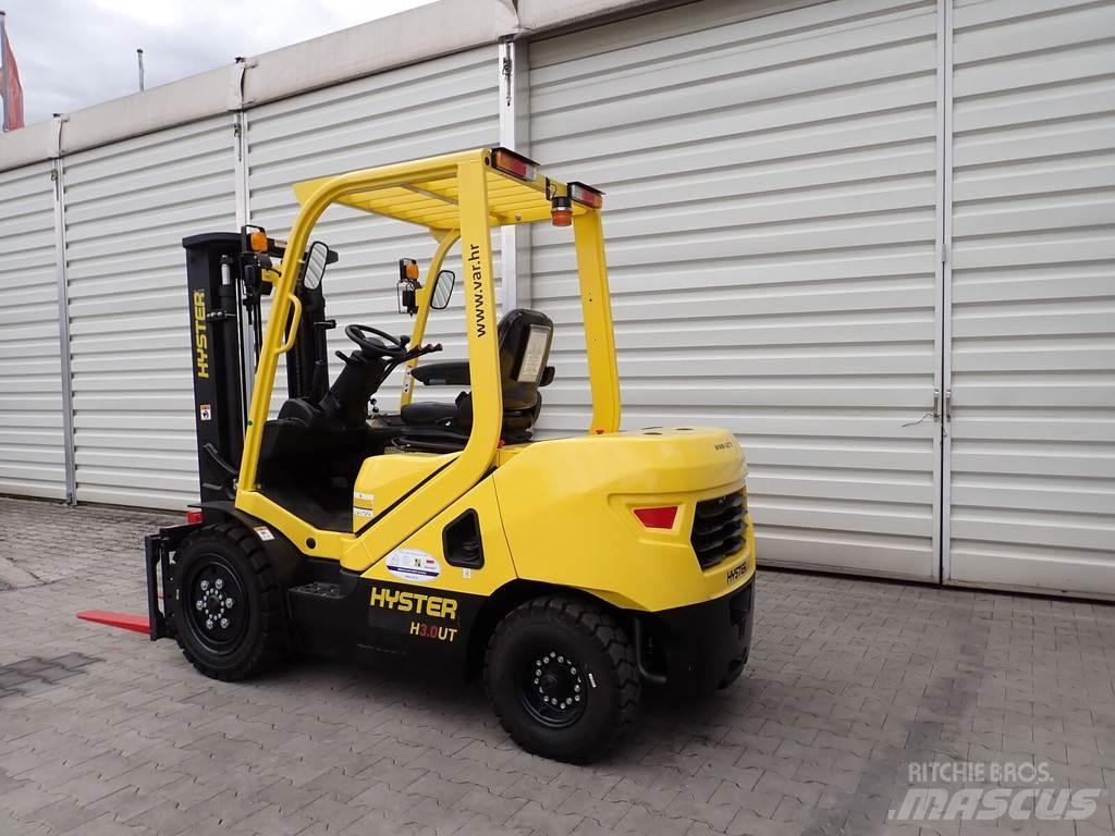 Hyster H3.0UT Dizelski viljuškari