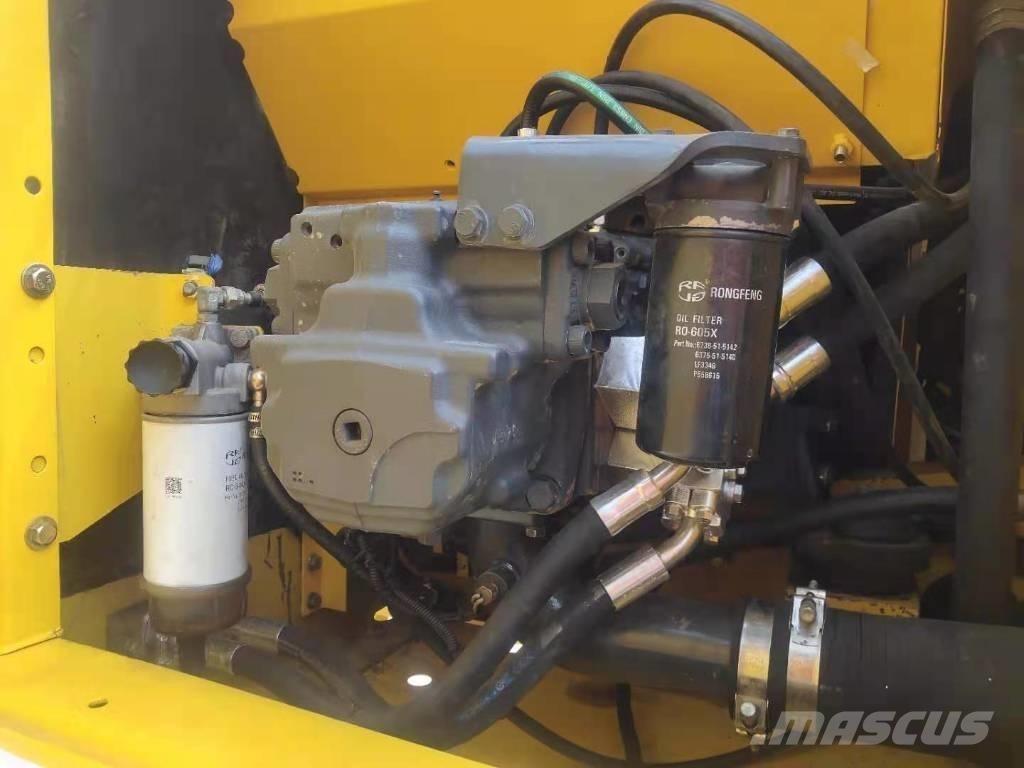 Komatsu 220-8 Bageri guseničari