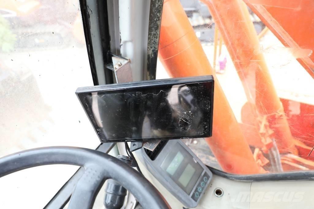 Doosan DH 150 W-7 Bageri točkaši