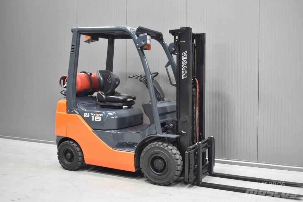 Toyota 02-8FGF18 Plinski viljuškari