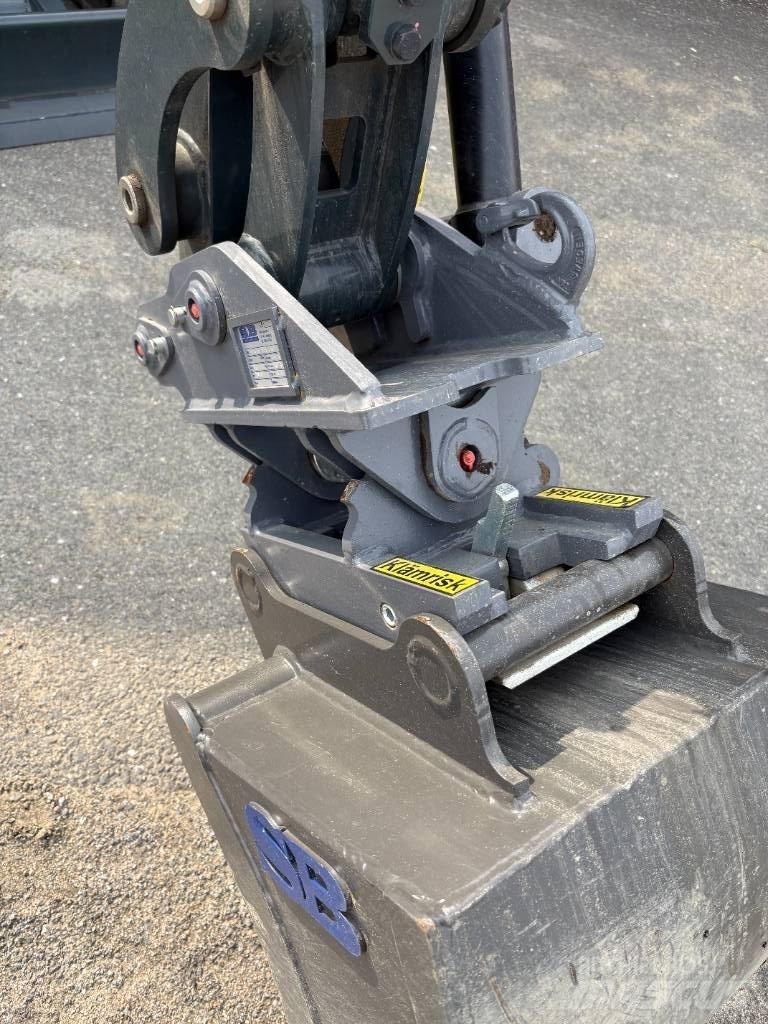 Hyundai HX 25 AZ Mini bageri < 7t