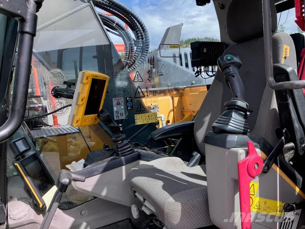 Volvo ECR 235 E Bageri guseničari