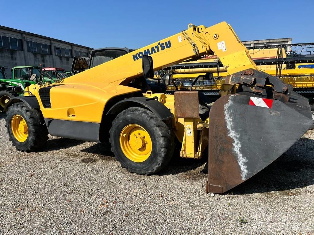 Komatsu WH 713 Teleskopski viljuškari