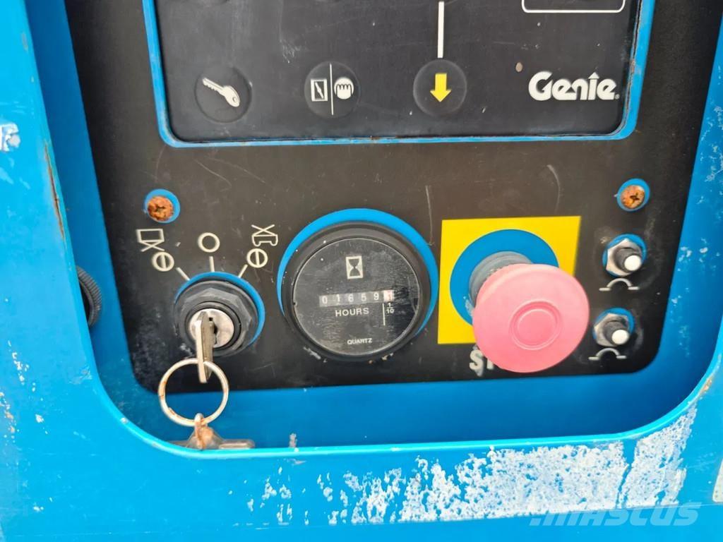 Genie GS 3369 4x4 Makazaste platforme