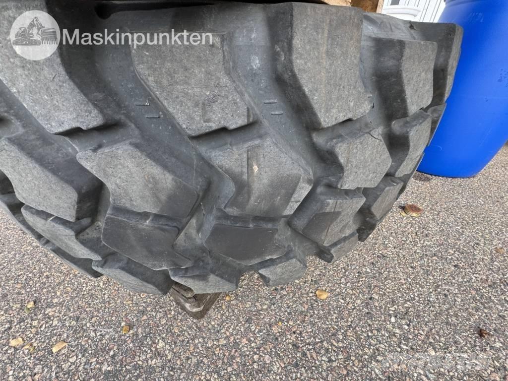 Trelleborg EMR1030 Gume, točkovi i felne