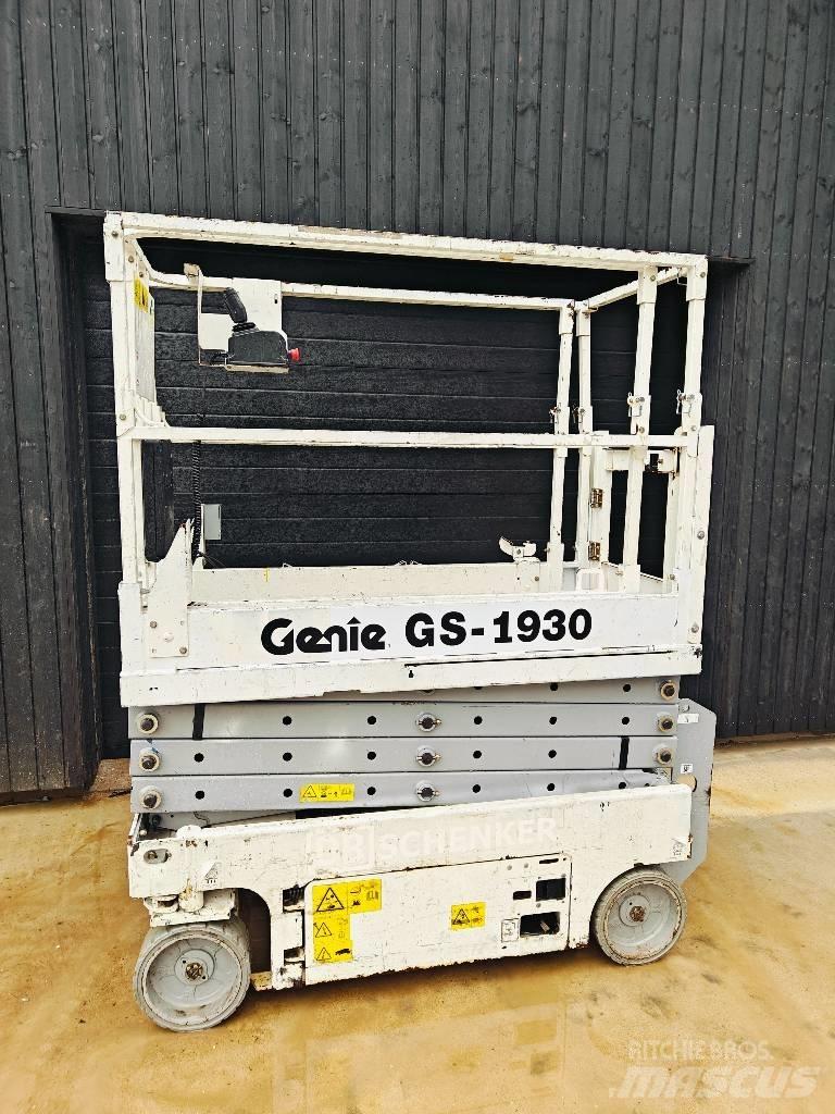 Genie 1930es Makazaste platforme