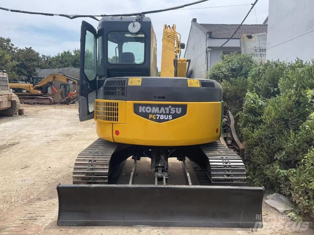 Komatsu 78 Bageri guseničari