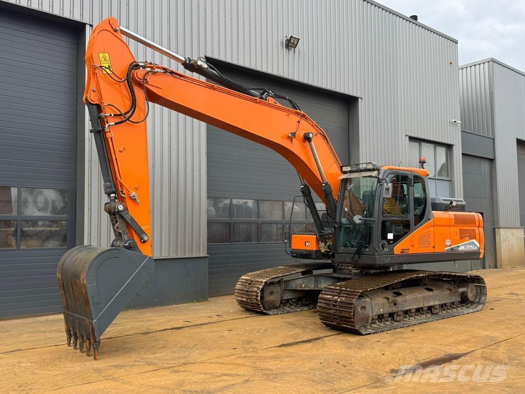 Doosan DX225LC-7 Polovni specijalni bageri