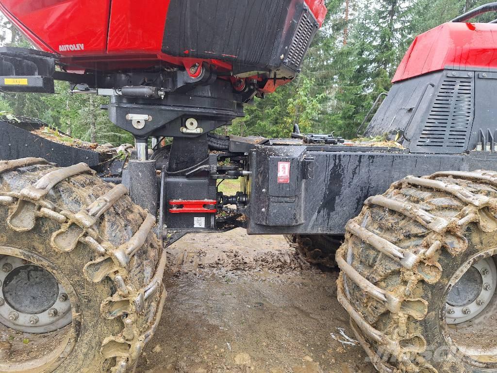 Komatsu 931XC Harversteri