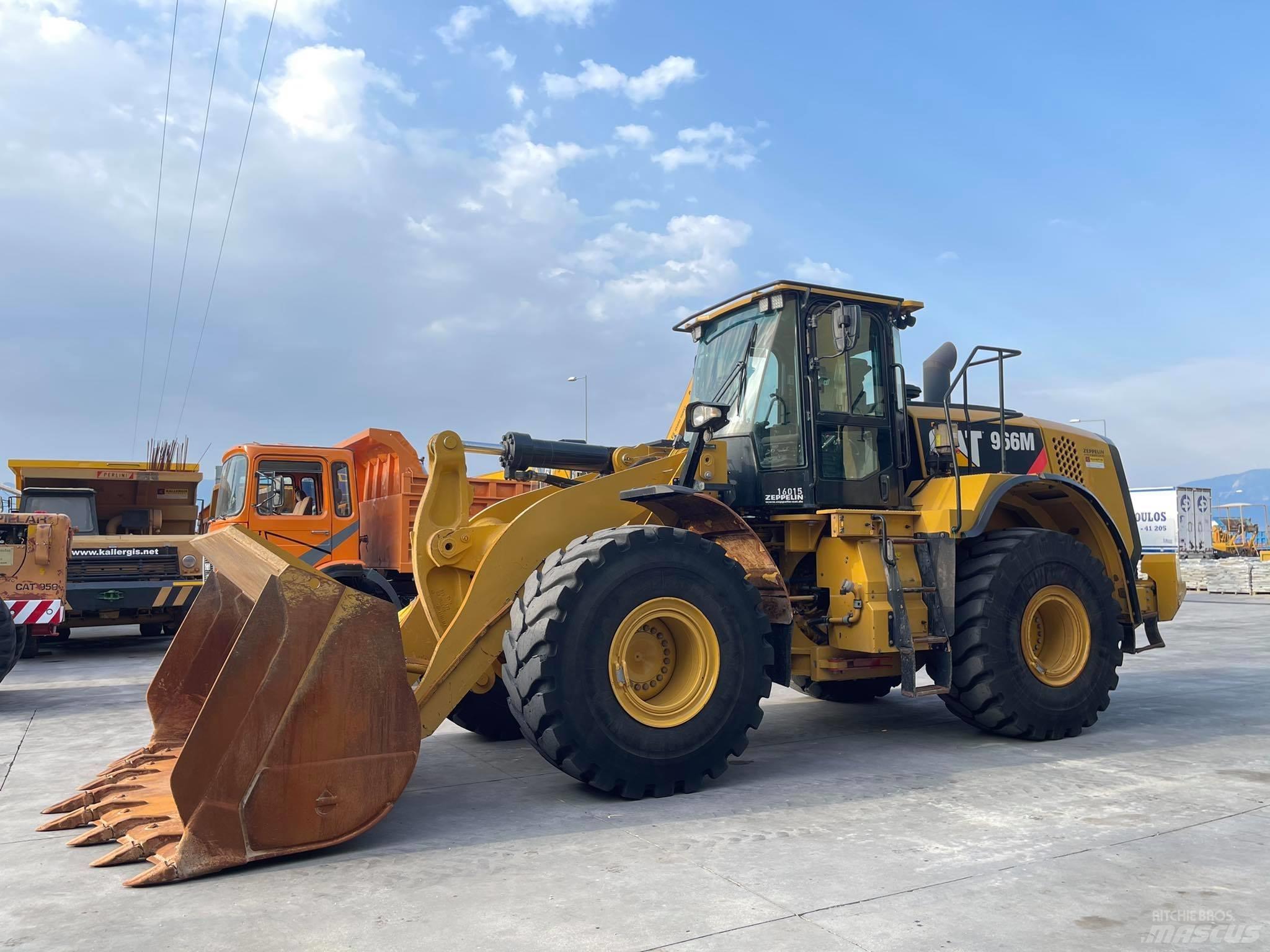 CAT 966M Utovarivači na točkove