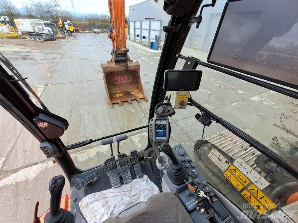 Hitachi ZX490LCH-6 Bageri guseničari