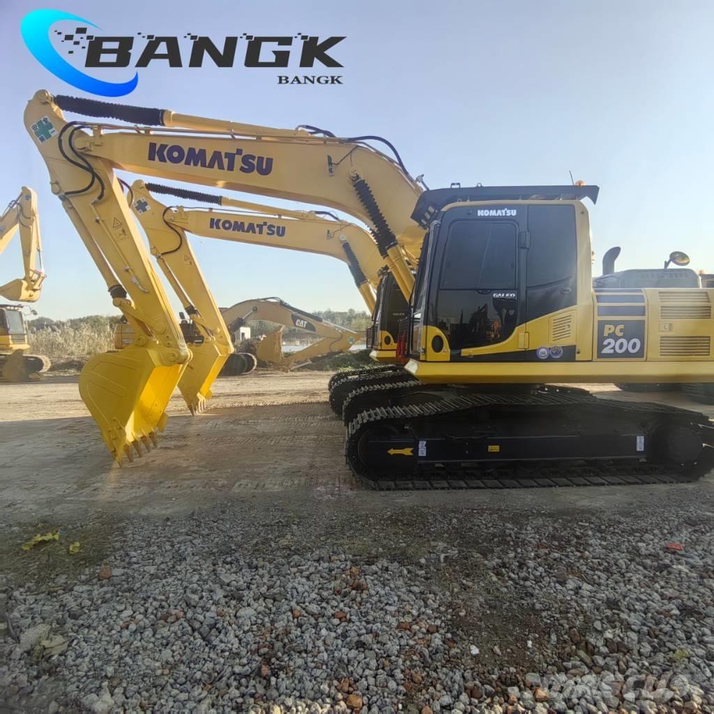 Komatsu PC200 Bageri guseničari