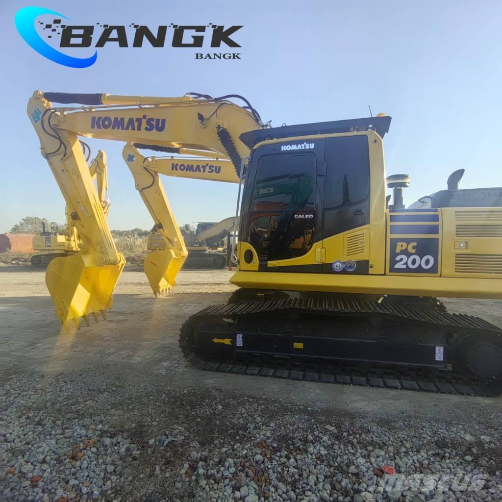 Komatsu PC200 Bageri guseničari