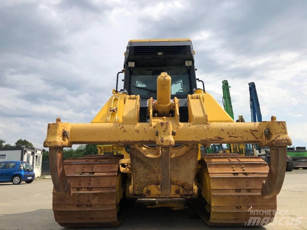 Komatsu D 61 PXi-24 Buldožeri guseničari