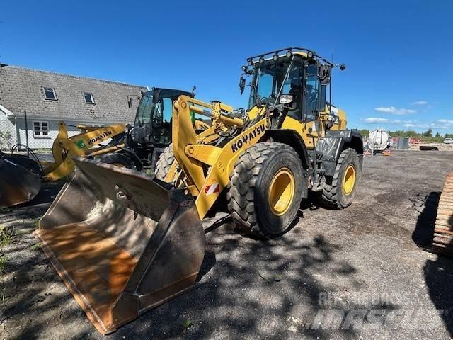 Komatsu WA200-8 Utovarivači na točkove