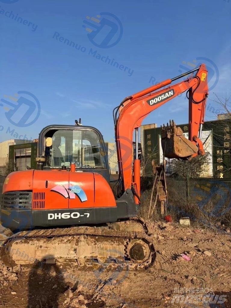 Doosan DH 60 Bageri guseničari