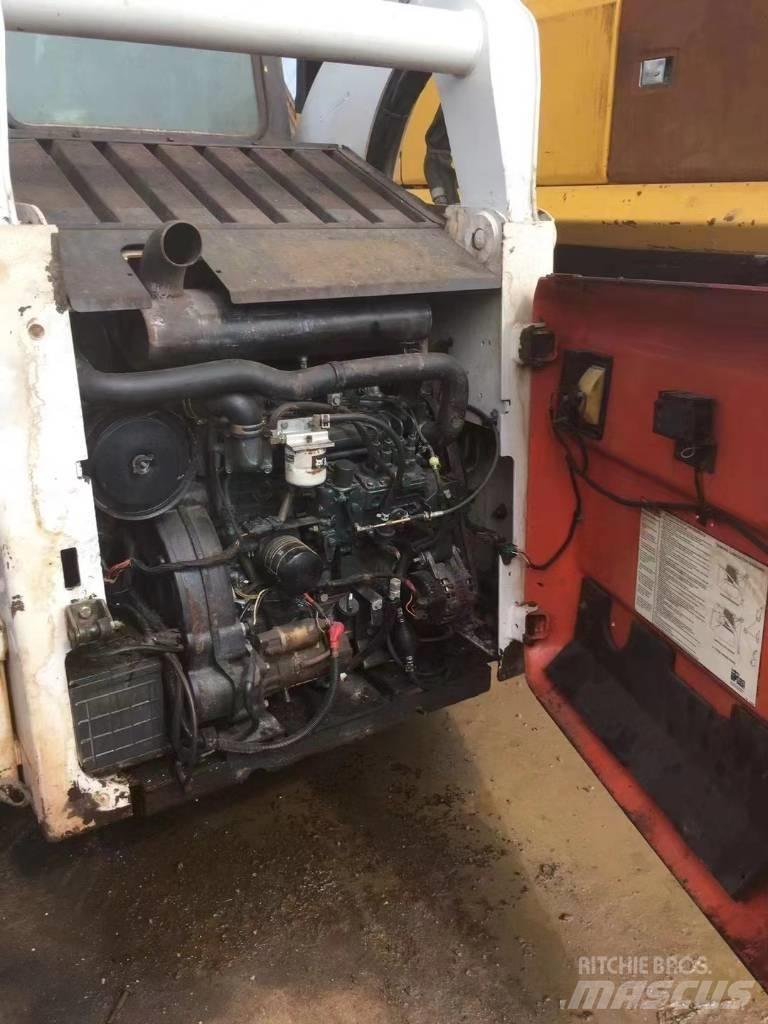 Bobcat S 300 Skid steer mini utovarivači