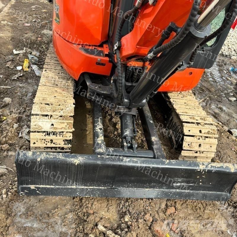 Kubota U 30 Mini bageri < 7t