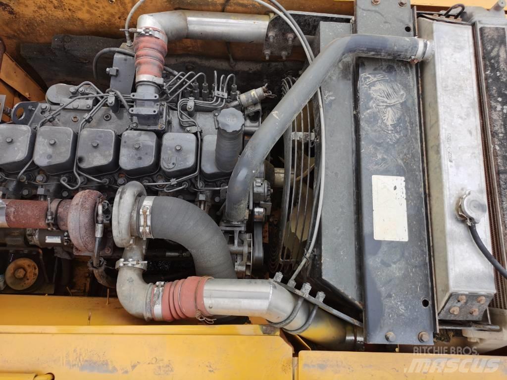 Hyundai R225LC-7 Bageri guseničari