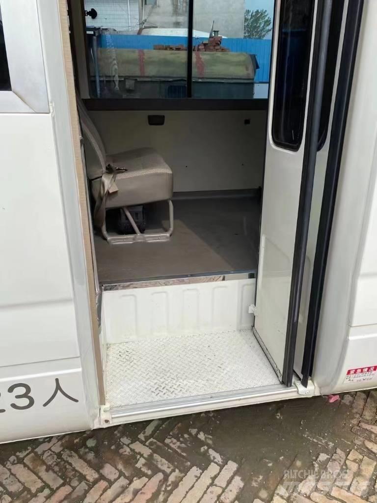Toyota Coaster Bus Mini autobusi