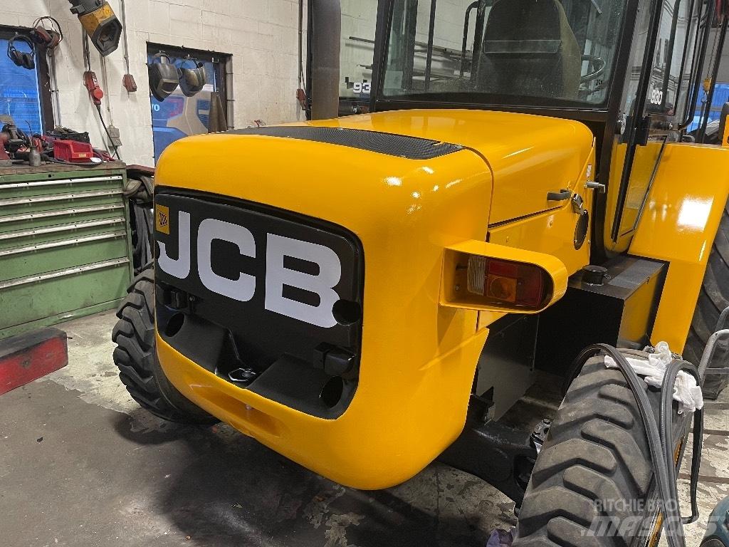 JCB 930 Vanterenski viljuškar