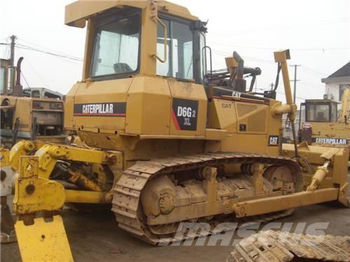 CAT D 6 G Buldožeri guseničari