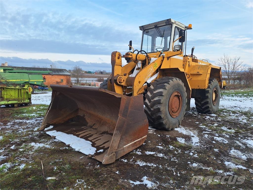 Liebherr L 551 4X4 Ostalo za građevinarstvo