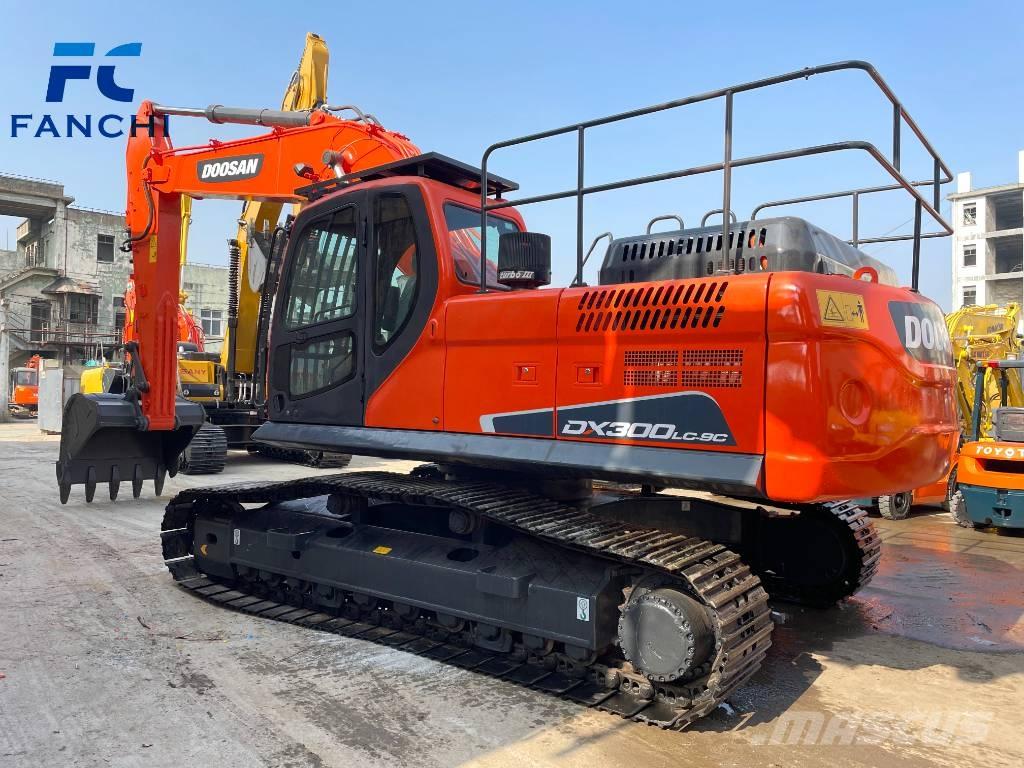 Doosan DX 300LC-9C Bageri guseničari