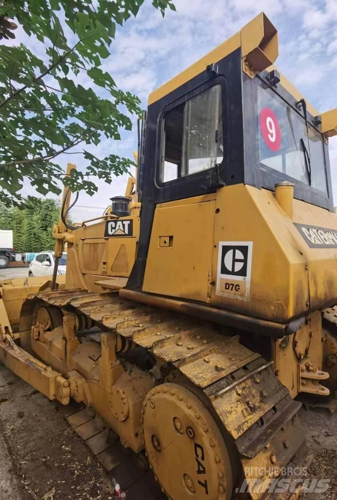 CAT D 7 G Buldožeri guseničari