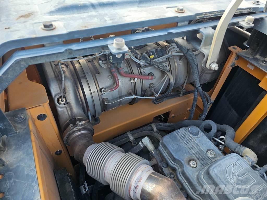 Hyundai HX320A Bageri guseničari