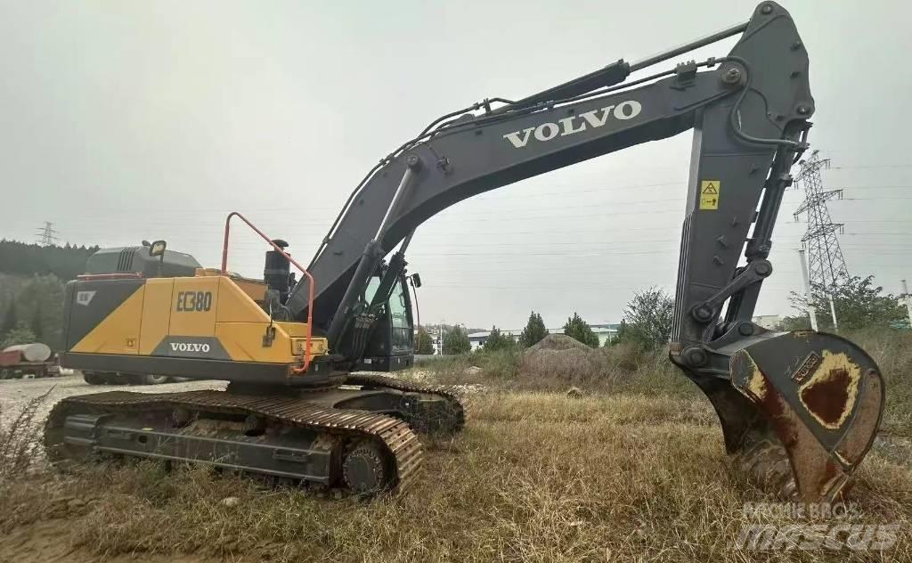 Volvo 380 Bageri guseničari